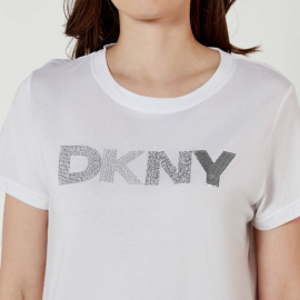 Dk 270x270 woman