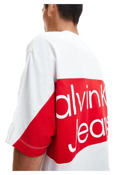 Camiseta Bold Logo Colorblock Calvin Klein