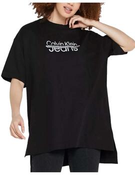 Camiseta distrupted logo oversize Calvin Klein