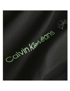 Camiseta Vertical Institutional Calvin Klein