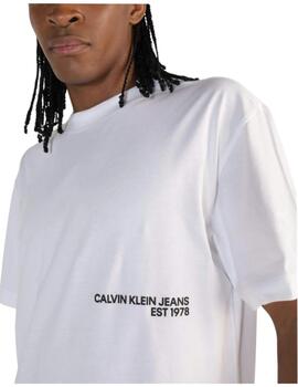 Camiseta CK spray Calvin Klein