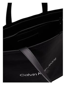 Bolso Sculpted Slim Calvin Klein