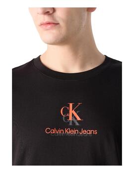 Camiseta Shadow Calvin Klein