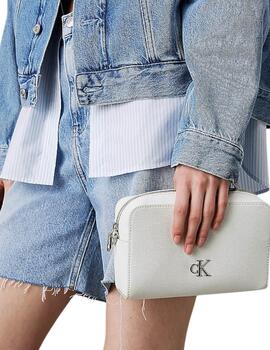 Bolso Minimal Calvin klein